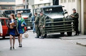 1973, the British Army in Belfast | 1973: esercito britannico a Belfast