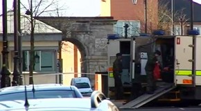 Allarmi bomba a Derry | Derry bomb alerts