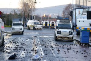 East Belfast | Dopo i disordini del pomeriggio © Presseye