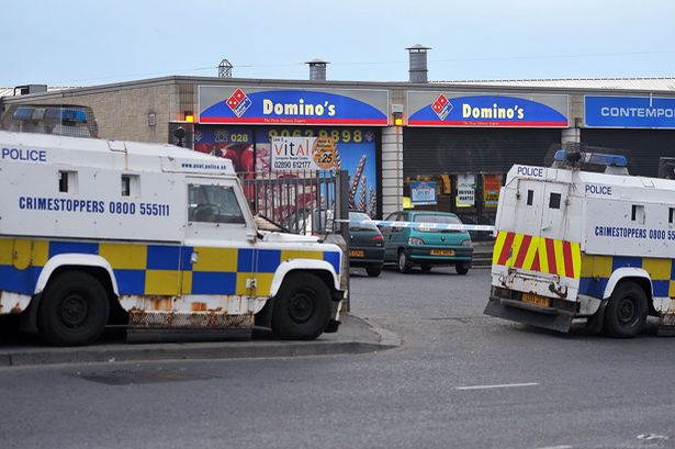 Omicidio davanti a Dominos Pizza, West Belfast