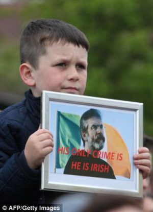 Un giovane sostenitore di Gerry Adams | © AFP - Getty Images