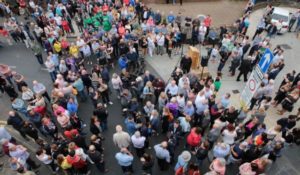 Derry: manifestazione dei residenti