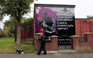 Murale UVF a East Belfast (PA)