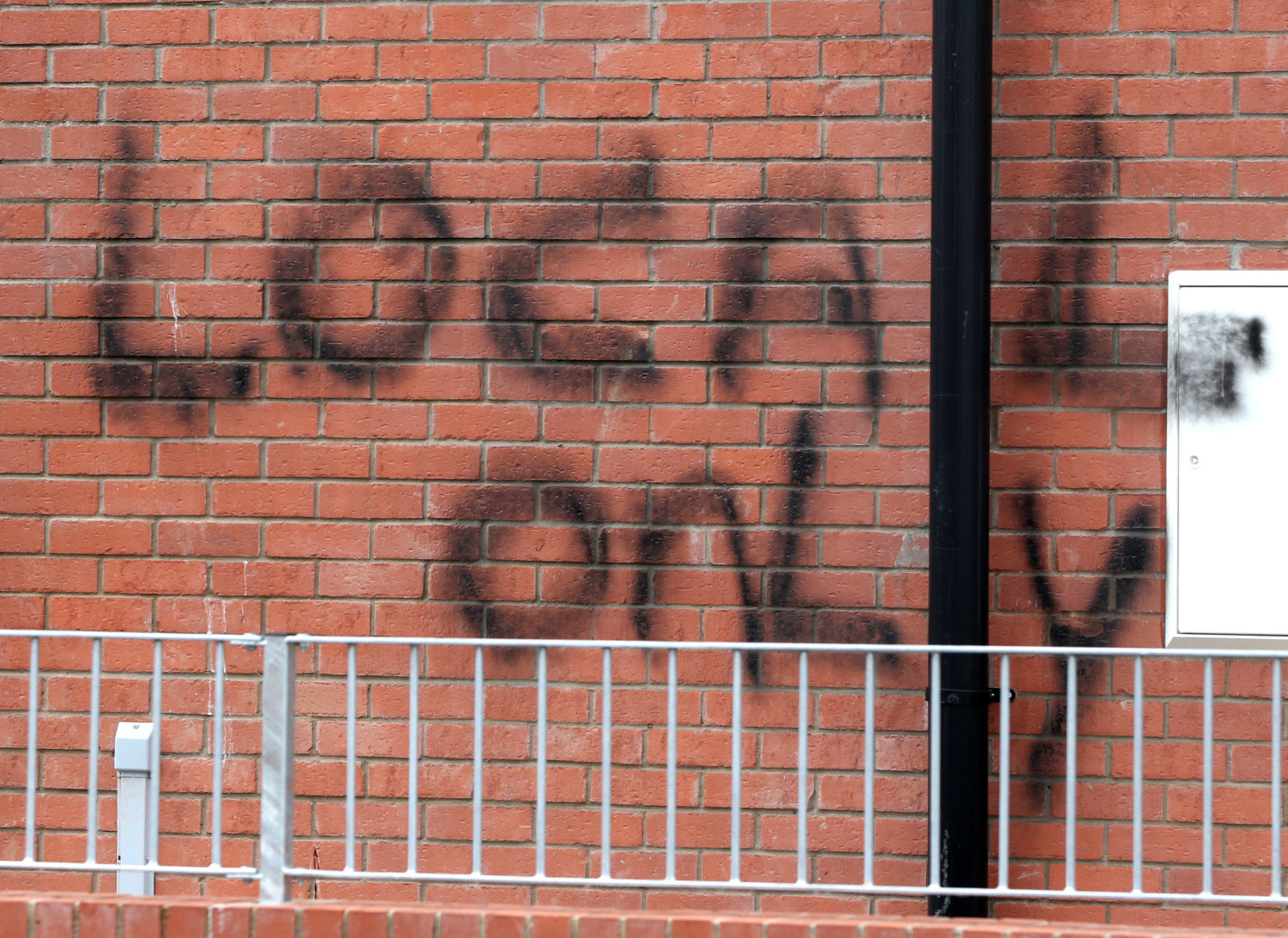 Graffito razzista a East Belfast